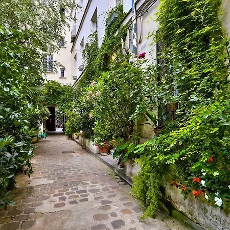 92 - Beautiful In Montorgueil Parigi